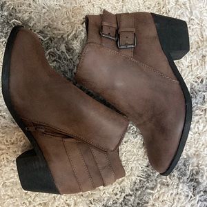 Size 8 Brown Booties